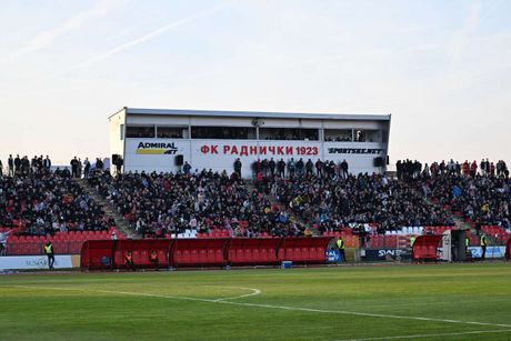 FK Crvena zvezda, FK Radnički Kragujevac