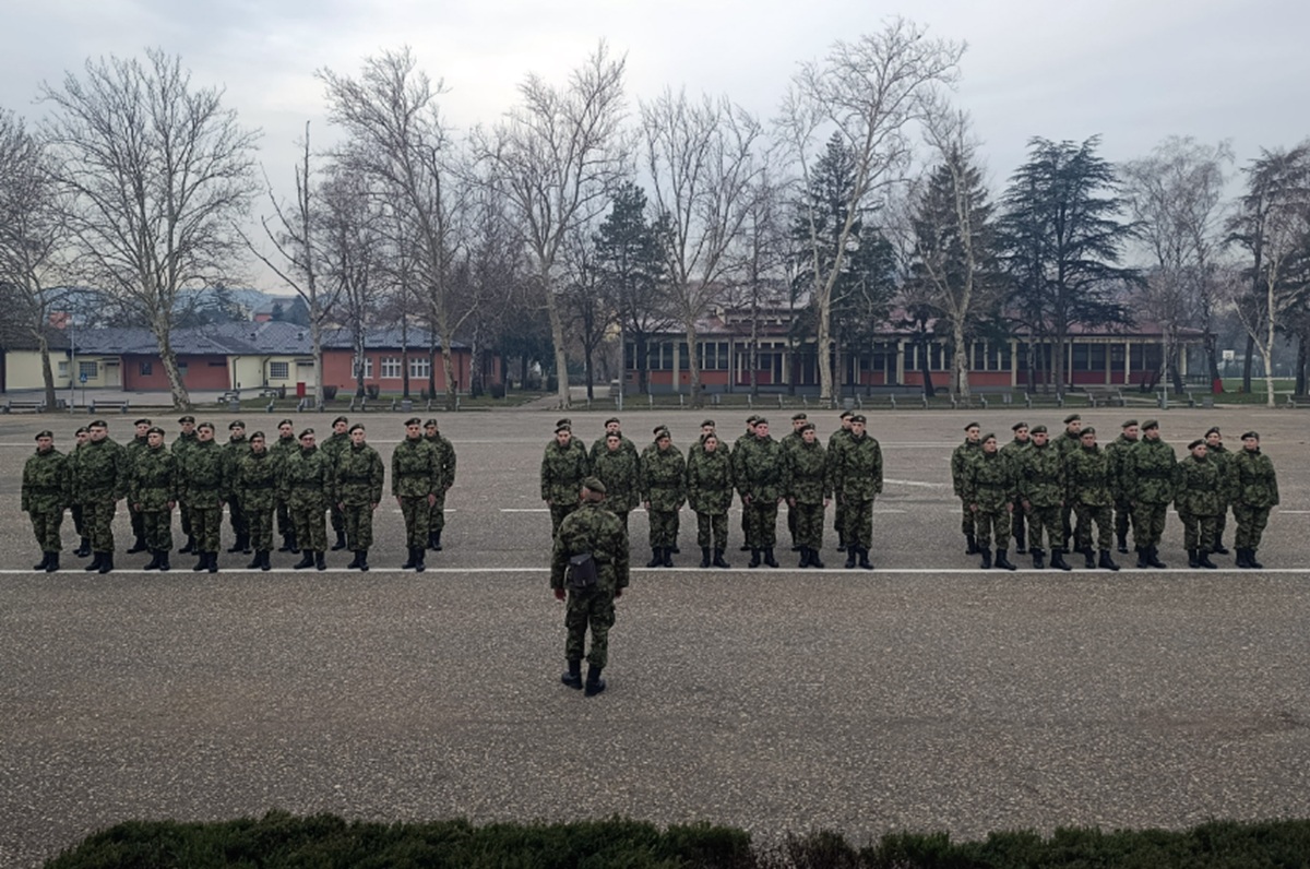 VOJSKA SE VRAĆA! Prvi regruti pred lekarima možda već na jesen, a civilno služenje postaje teže: Evo zašto