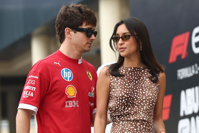 Charles Leclerc of Ferrari and Alexandra Saint-Mleux  Šarl Lekler Aleksandra Formula 1