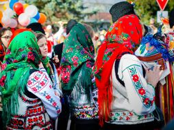 Rumunska narodna nošnja