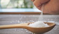 Moć krupne soli na pragu - zašto je ovaj stari trik ponovo hit u modernim domovima
