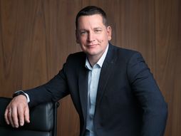 potpredsedniki u MOL grupi, Szabó Szabolcs