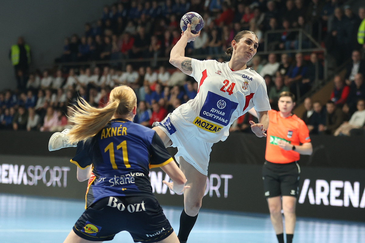 Evo gde možete da gledate uživo TV prenos ključnog meča rukometašica Srbija - Ukrajina za plasman na EP