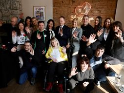 Er Srbija potpisala sporazum o saradnji sa organizacijom "Dečje srce"