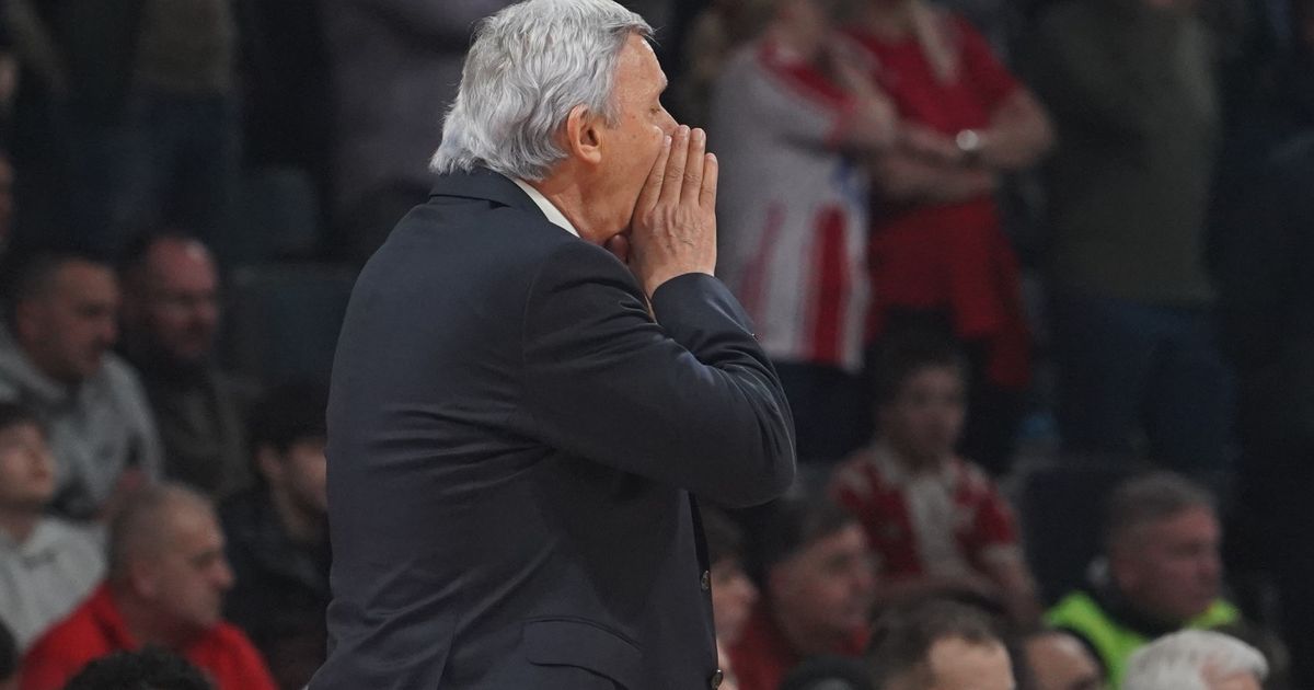 Svetislav Pešić defeated Zvezda, stood next to beautiful Kristina, and thanked Delije: "For me as a Serb..."