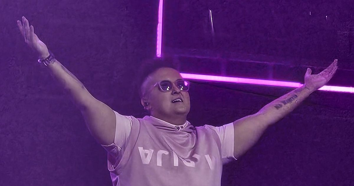 Marija Šerifović As No One Has Seen Her: Everything Pink, Everyone in Shock Over Her Style