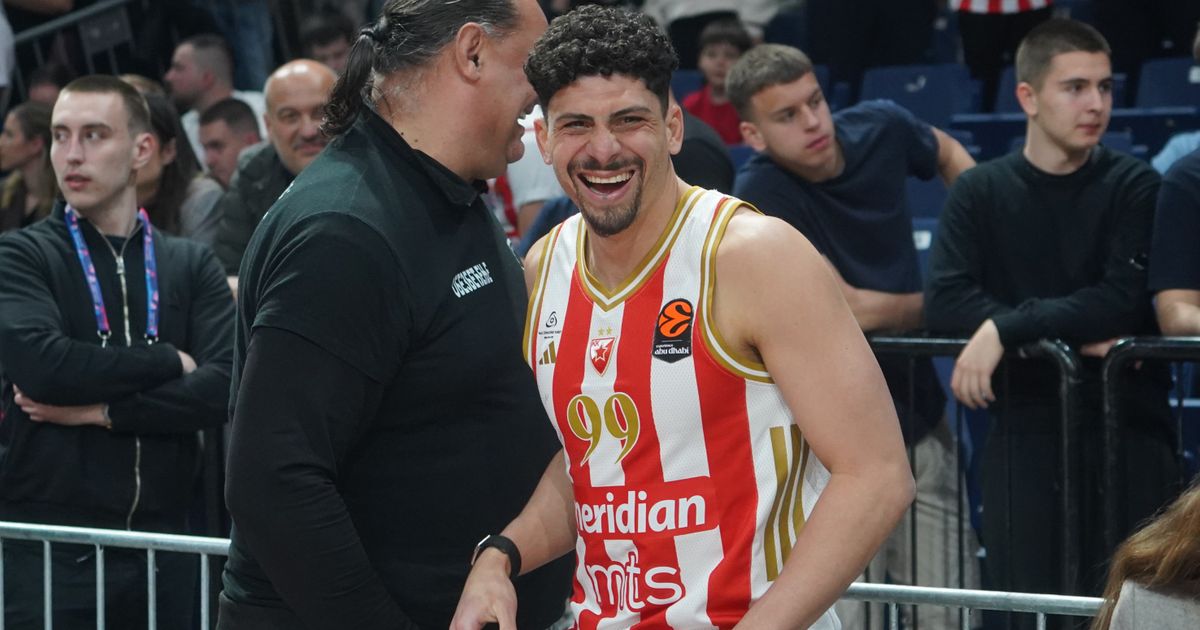 A Beautiful Scene Before the Zvezda Game