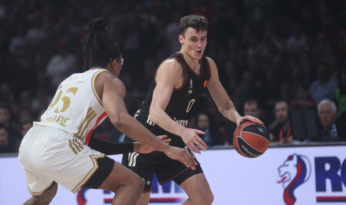 Veliki je Grobar, srušio Zvezdu u punoj Areni i otežao joj borbu za plej-of EL, a sada je "pecnuo" crveno-bele