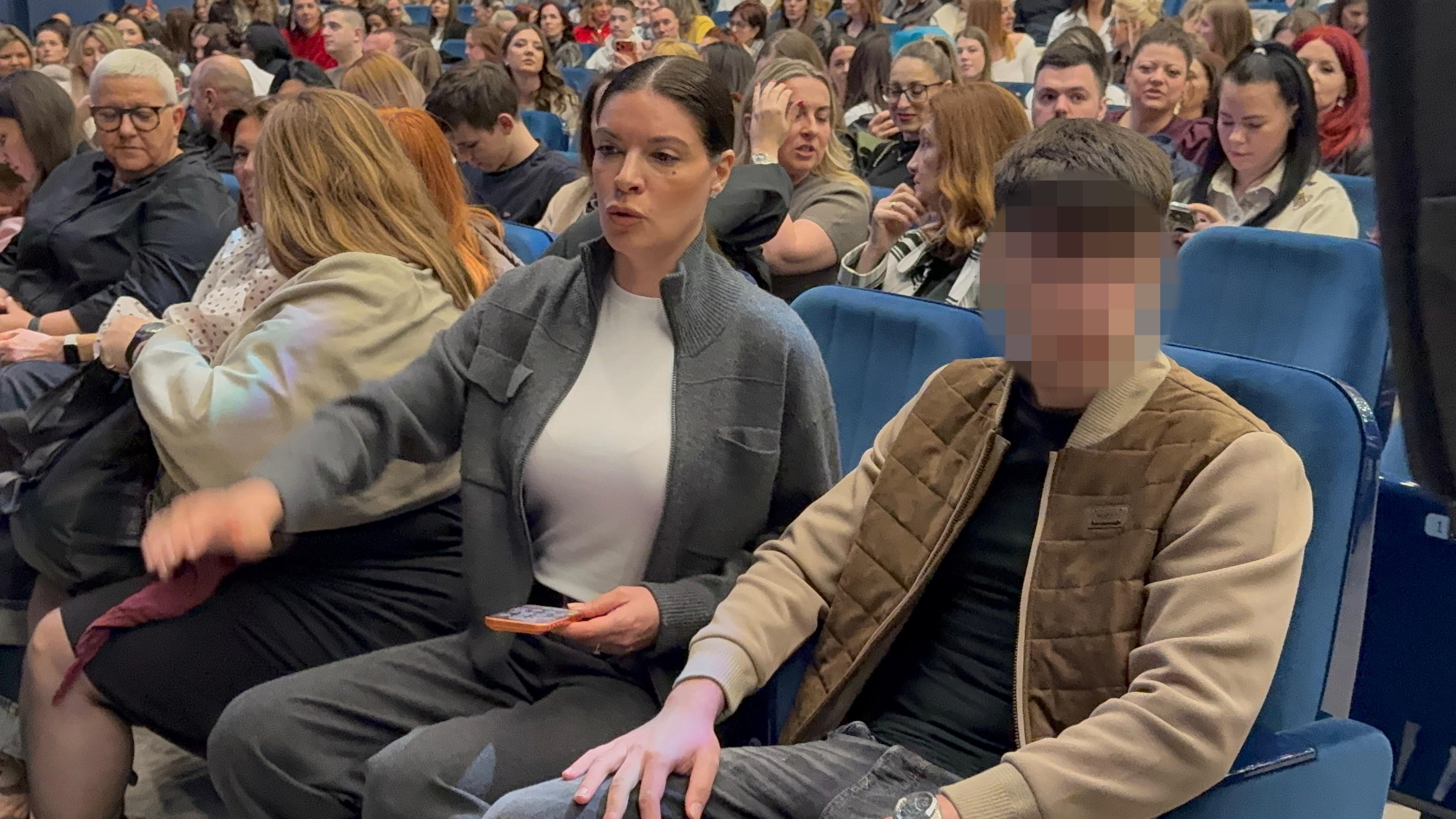 Sanja Kužet prvi put u javnosti sa sinom kojeg je dobila u prvom braku: Muža nikada nije pokazala javno