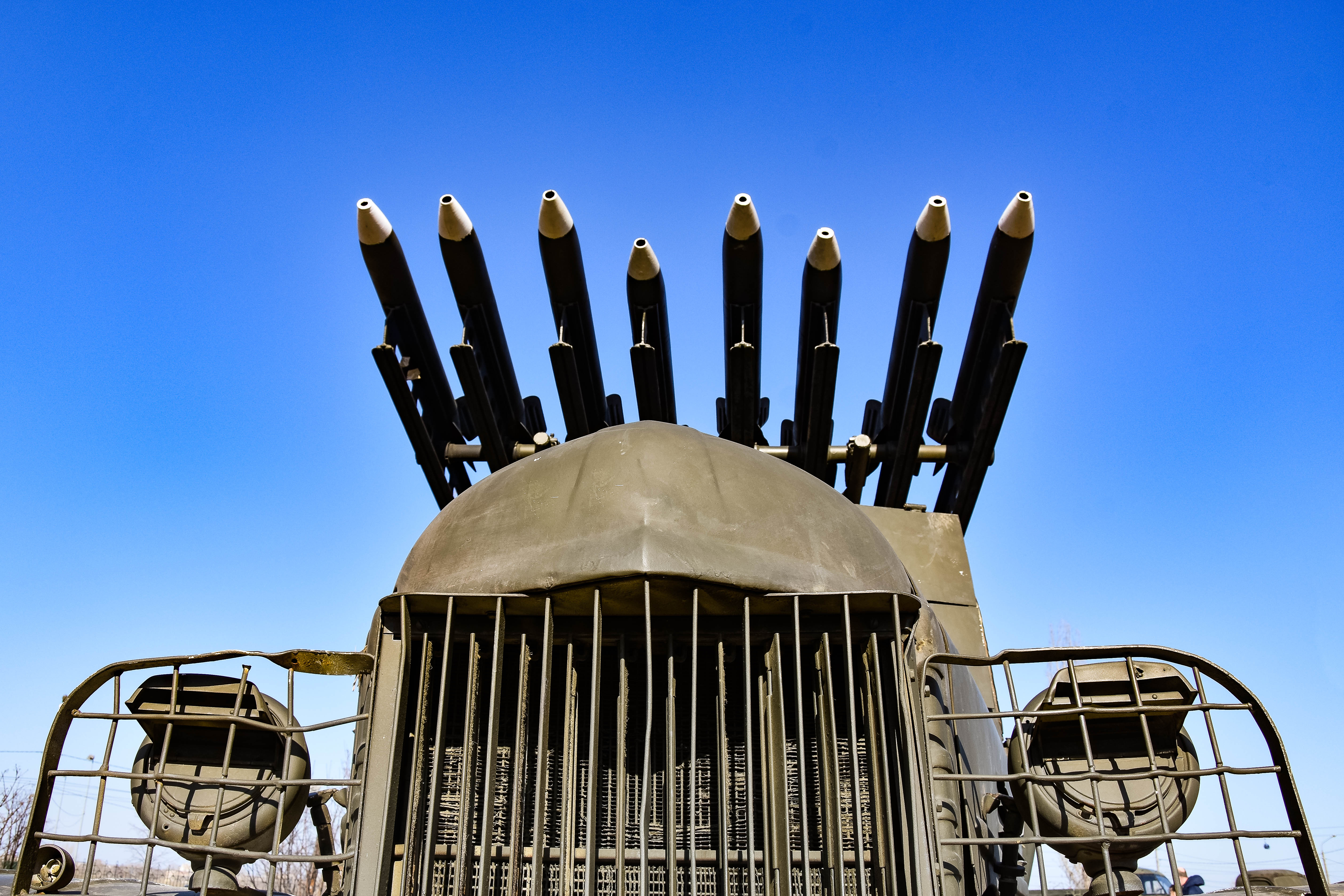 Američka ambasada u Iraku pogođena sovjetskim oružjem iz Drugog svetskog rata!