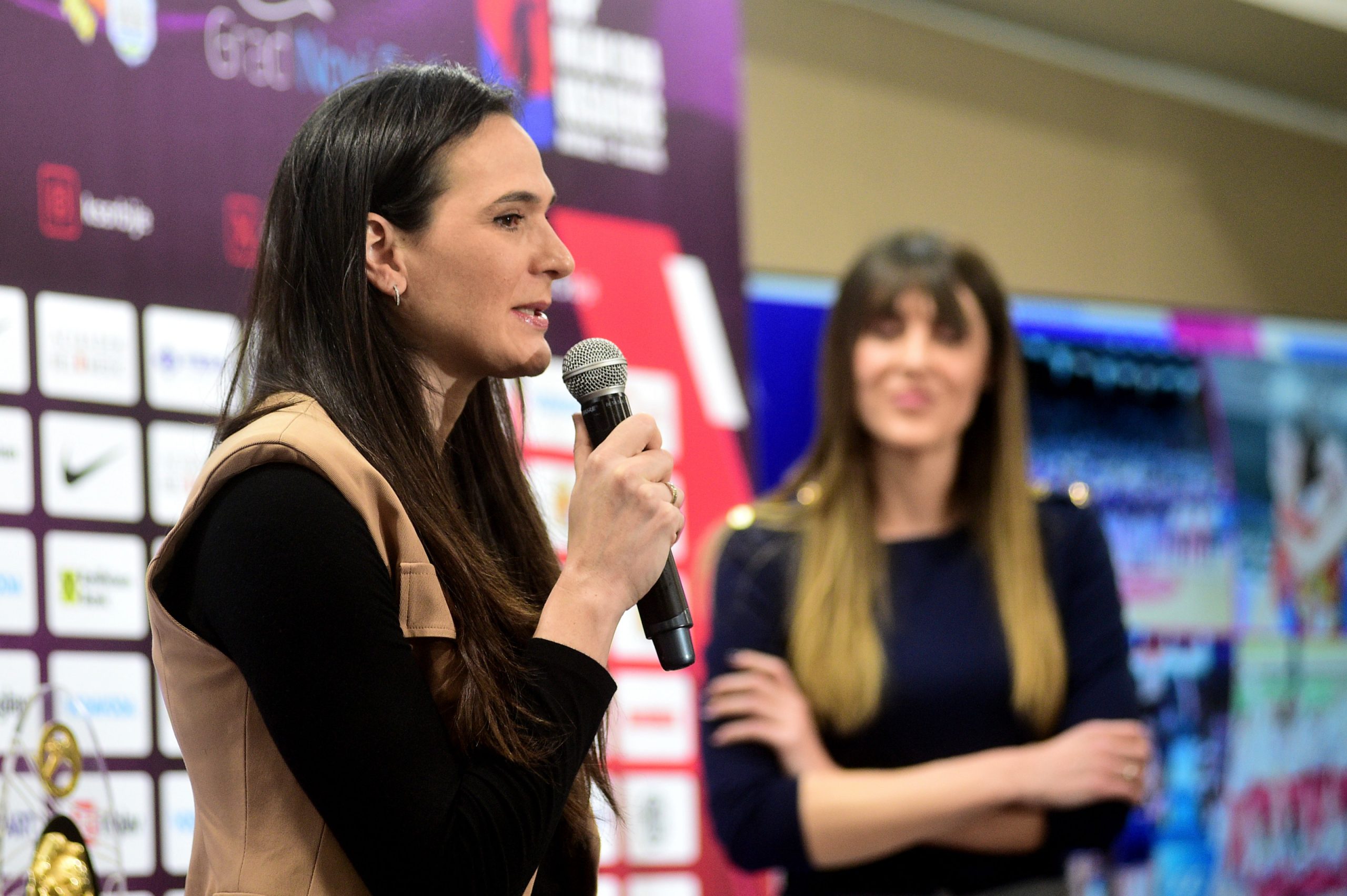 Sonja Vasić i Tina Krajišnik predstavile novi projekat Košarkaškog saveza Srbije posvećen svim devojčicama