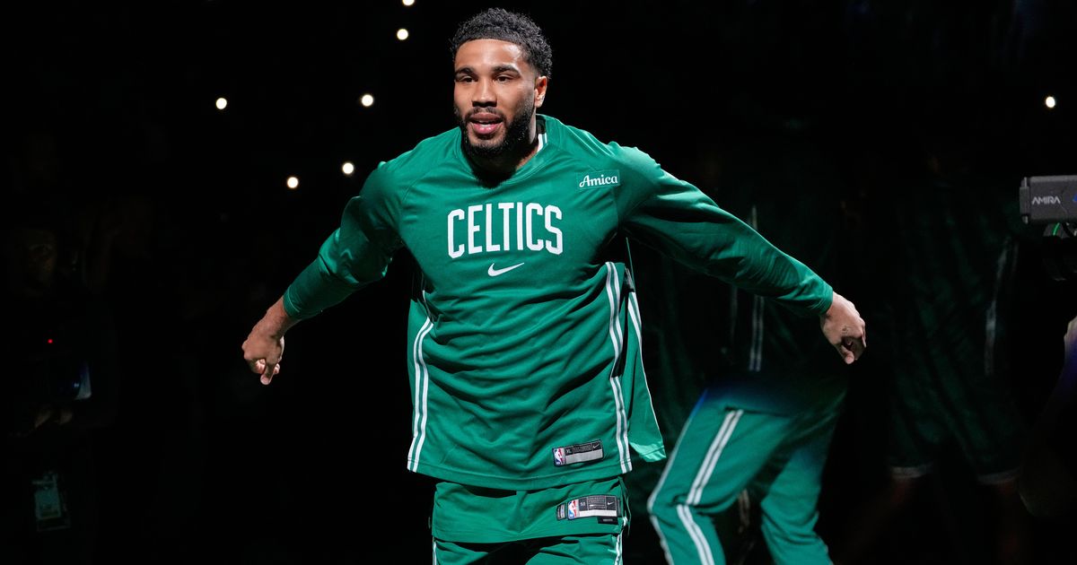 Boston ponizio Filadelfiju pred domaćom publikom, Pričard 