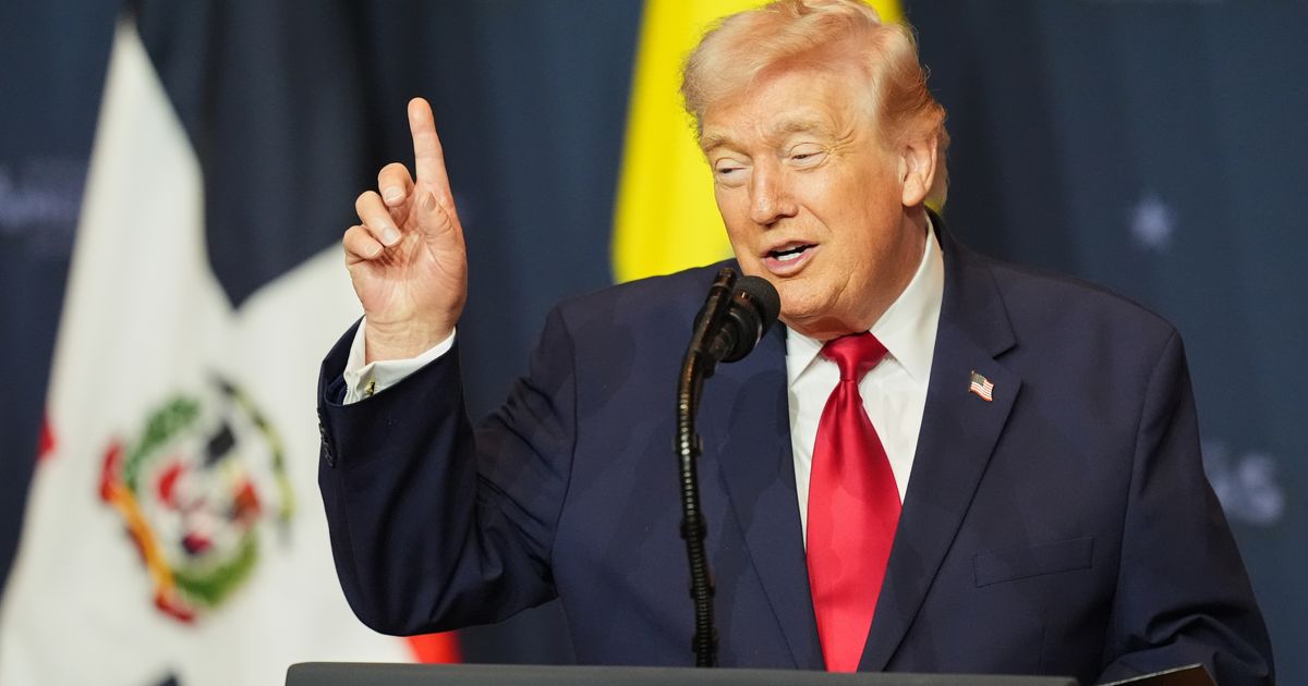 Tramp: Došlo je do potpune promene režima u Iranu!