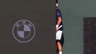 Uznemirujuća scena na meču Đokovića, Novak otišao iza reklame, niko nije video šta radi, a on...