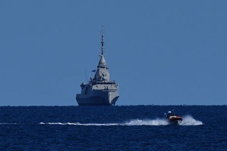 Kipar, grčka fregata u kiparskim vodama