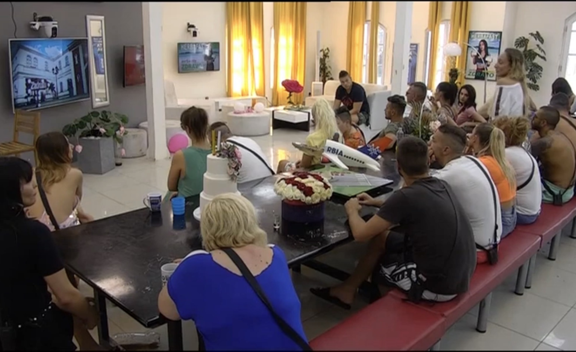 Pevačica čiji je snimak intimnog odnosa videla cela Srbija stiže u Elitu: Danas živi skroz drugačije