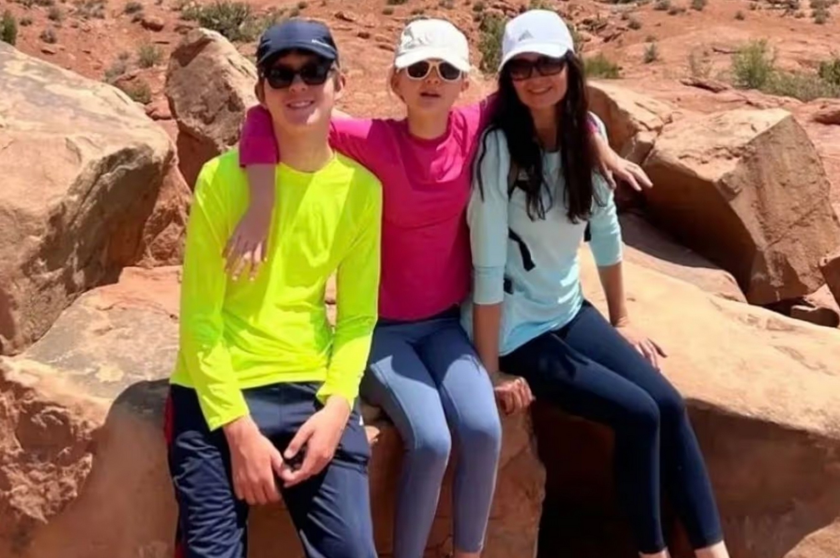 Majka ubila sina i ćerku Emu (11), pa presudila sebi: Policija zatekla užasan prizor u luksuznoj vili