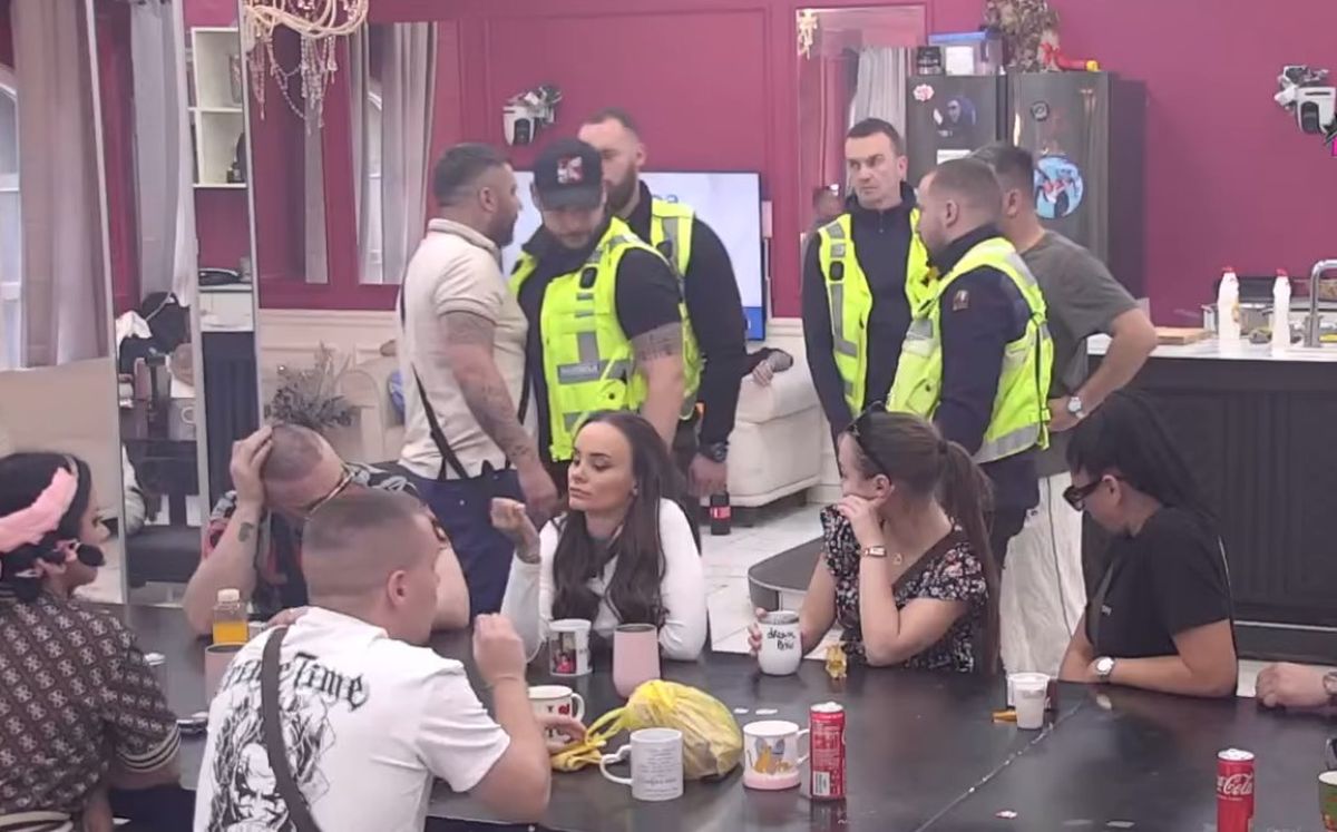 Oglasio se otac Asmina Durdžića nakon haosa sa Borom Santanom u Eliti: "Do mame i tate nije..."