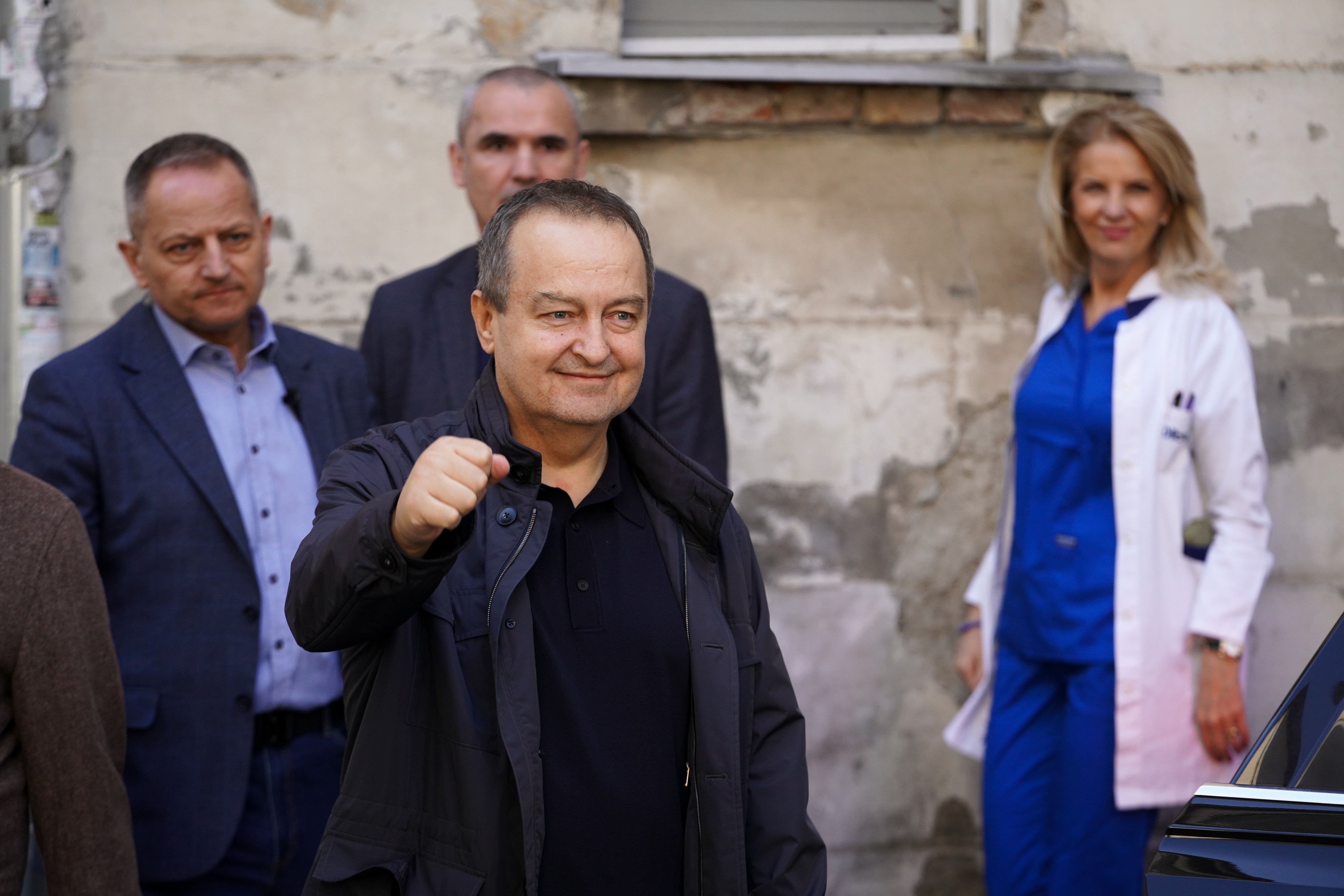 DAČIĆEVA PORUKA KIDA DUŠU: "Neka vam se dobrim vrati!" Otkrio ko ga je sve posećivao u bolnici u Beogradu!