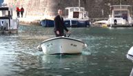 Ovo je jedini profesor u Hrvatskoj koji u školu dolazi čamcem: "Treba mi oko pola sata, ne zavisim ni od koga"