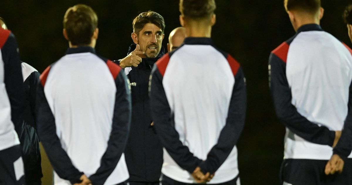 Coach Veljko Paunović Gathers SuperLiga Serbia Players