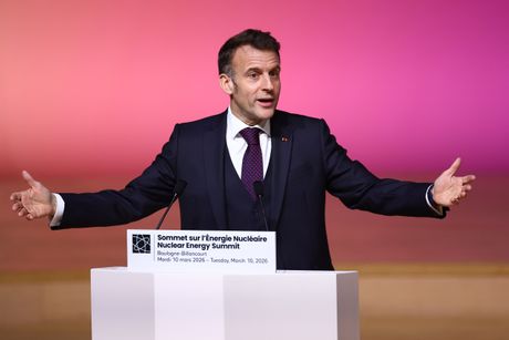 Emanuel Makron, Energy Summit