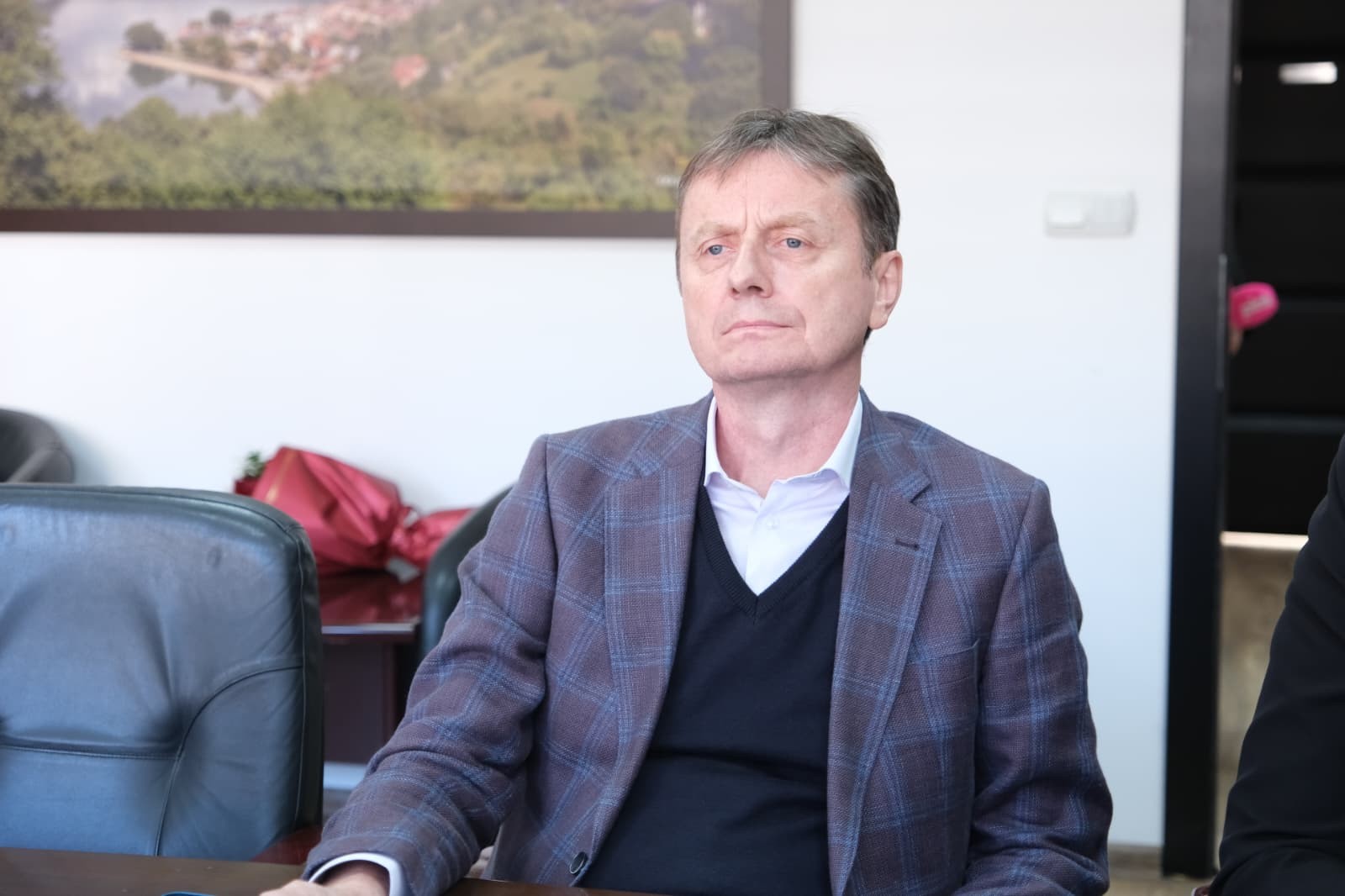 Darko Glišić potpisao ugovor o rekonstrukciji i izgradnji vodovodne mreže u Kuli vredan 287