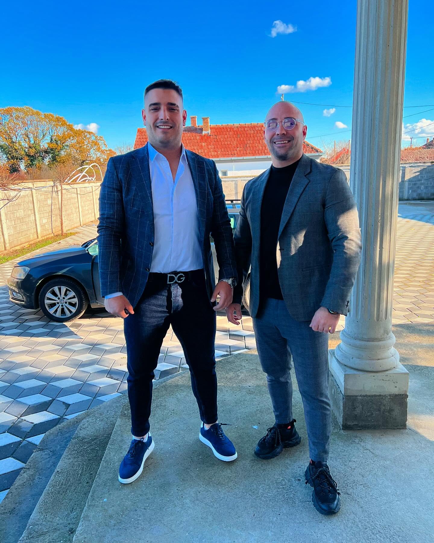 "Trebalo je da peva na svadbi mog brata, ali ništa od toga" Pevačica otkrila bolan detalj o Draganu Laziću