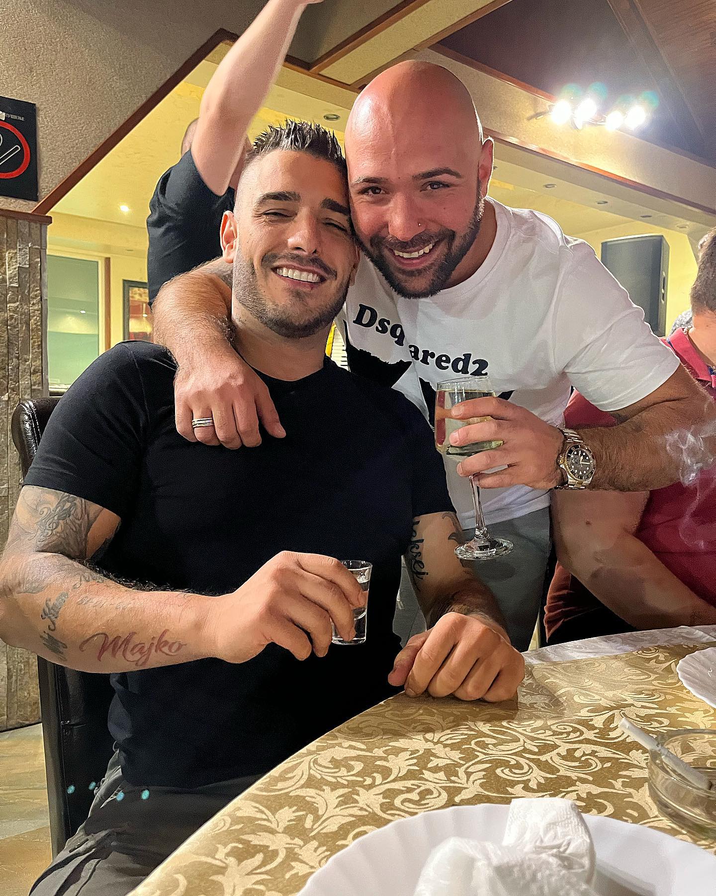 "Trebalo je da peva na svadbi mog brata, ali ništa od toga" Pevačica otkrila bolan detalj o Draganu Laziću