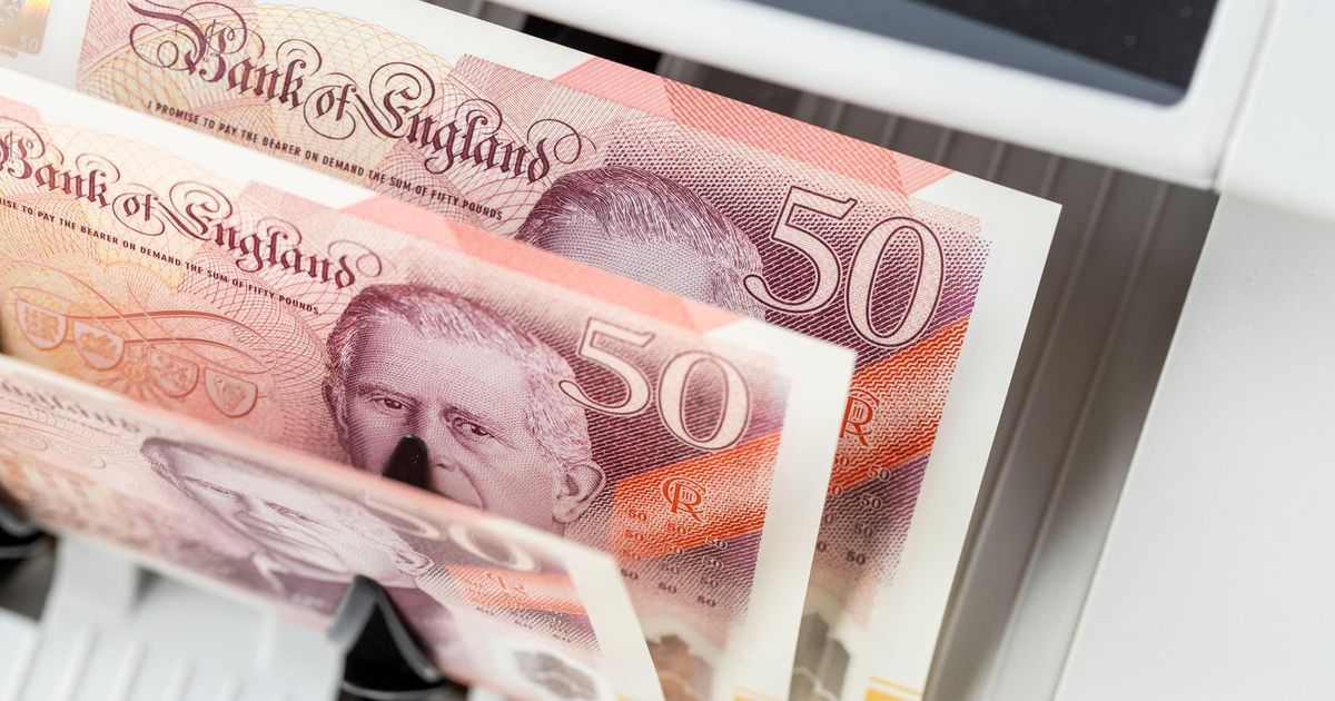 BRITONS CHANGE POUND DESIGN Instead of historical figures, new banknotes will feature...