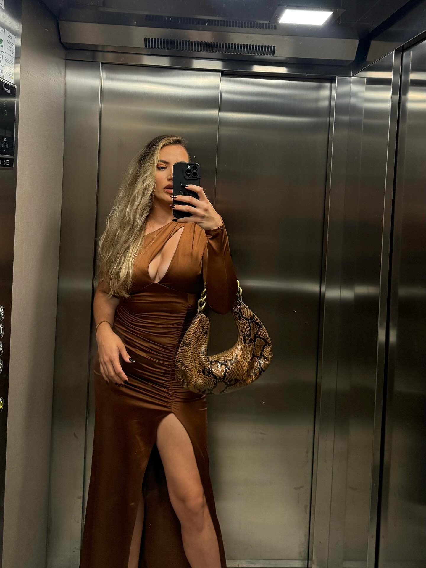 "Davnih dana sam trebala da ga prijavim" Kristina dala izjavu u policiji pa iznela detalje "Preti mi"