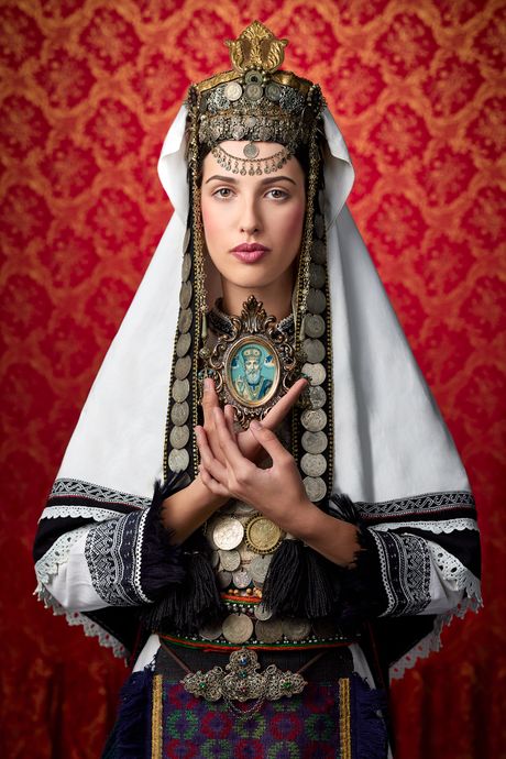 Pavel Surovi, Srpske ratnice