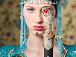 Pavel Surovi, Srpske ratnice