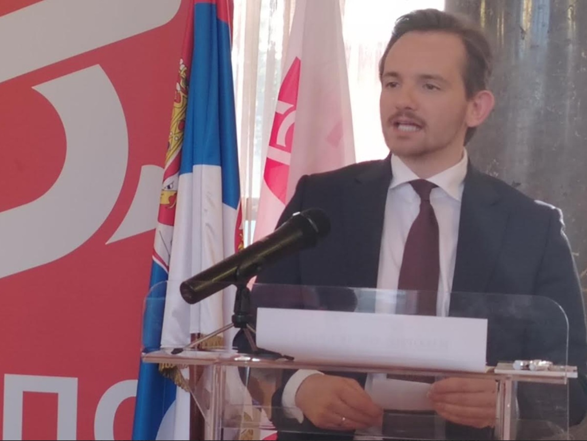 Stefan Krkobabić: Ne odustaјemo! Penzioneri sa malim penziјama s pravom očekuјu povećanje!