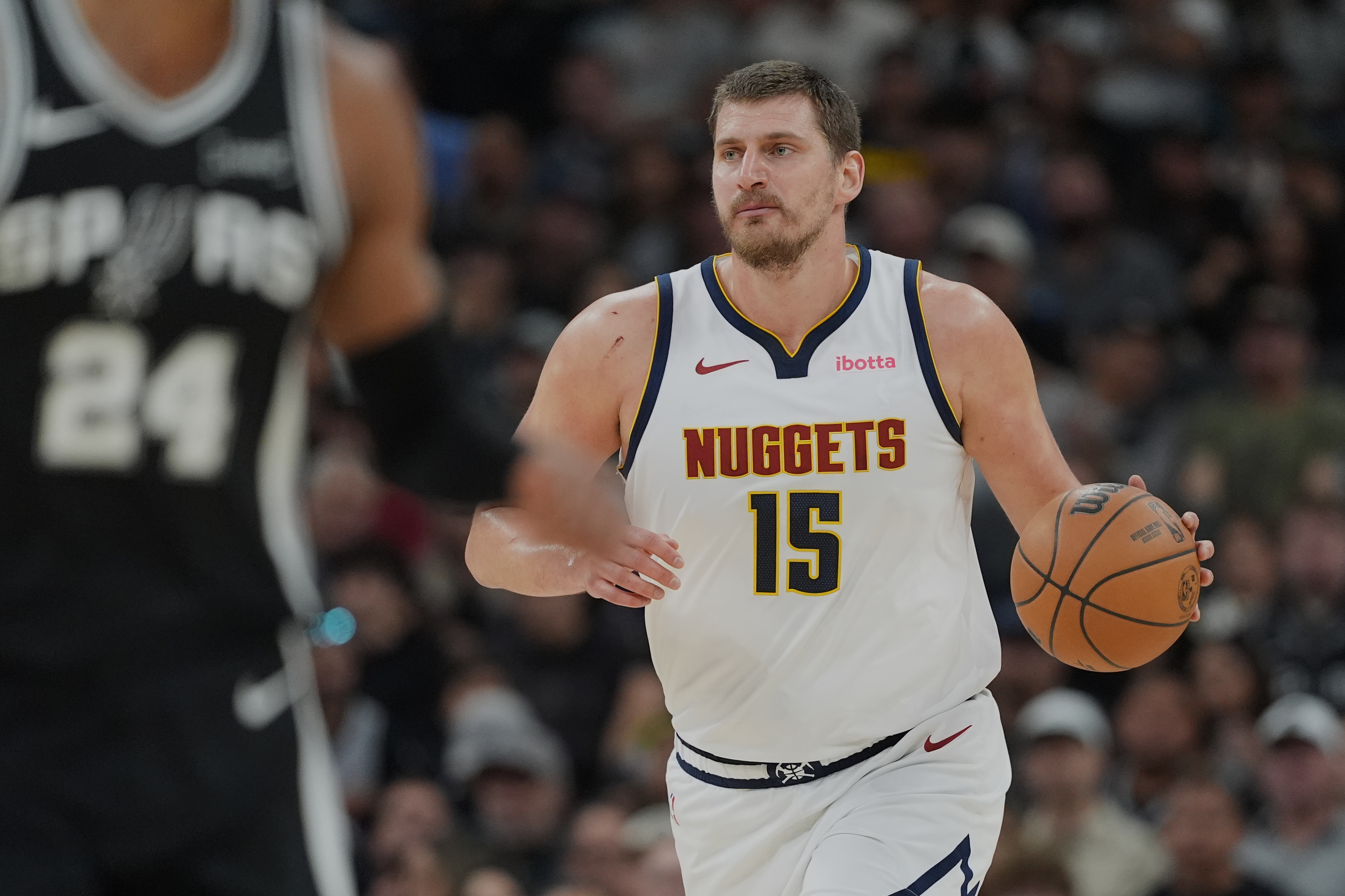 Ovo je nestvarno: Nikola Jokić je noćas uradio nešto što nije viđeno 52 godine u NBA ligi