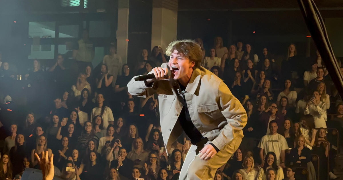 Jakov će ostati bez teksta kad je vidi! U Beograd stigla lepa Hrvatica, sa Jozinovićem povezana od detinjstva