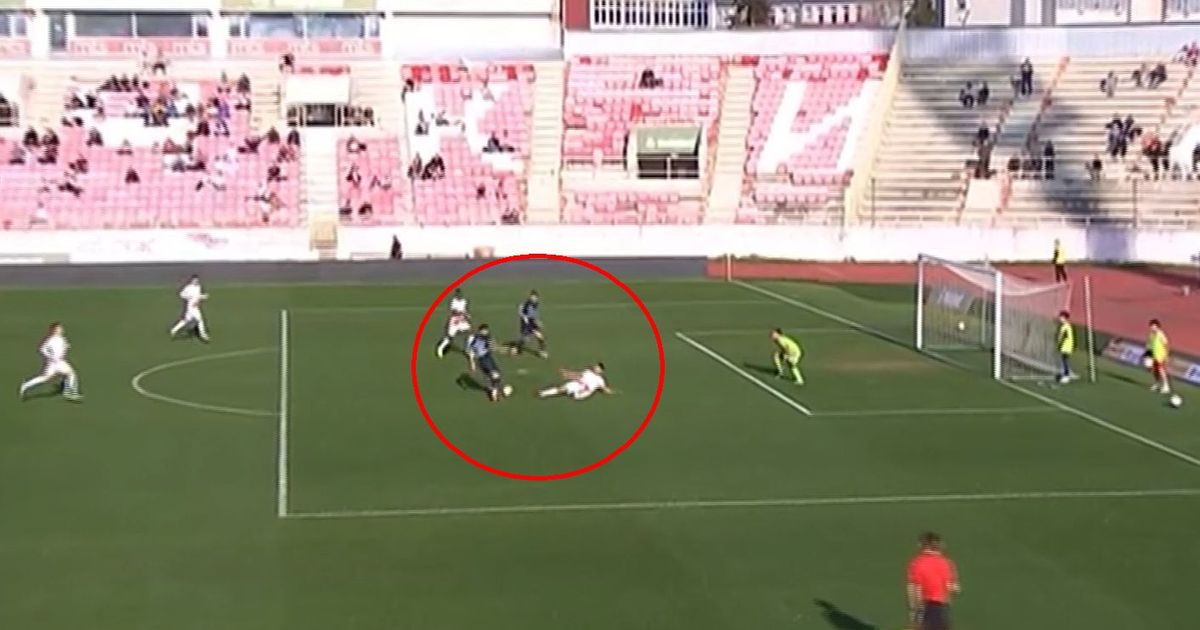 What a spine-breaking moment at Čair in the 89th minute: A 17-year-old kid debuted in the Super League in spectacular fashion!