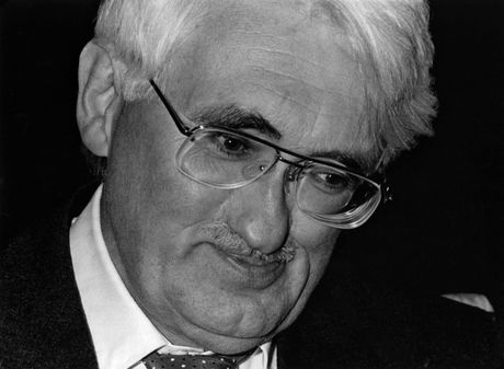 Jirgen Habermas