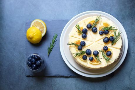 limun, borovnice, torta