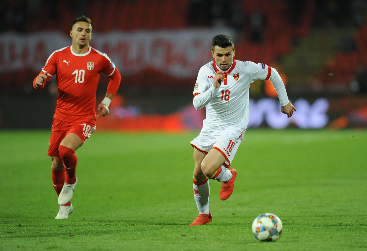 Za dve godine u Zvezdi odigrao 1 meč, poznati Crnogorac sada blista, osvojio trofej sa 3 srpska fudbalera