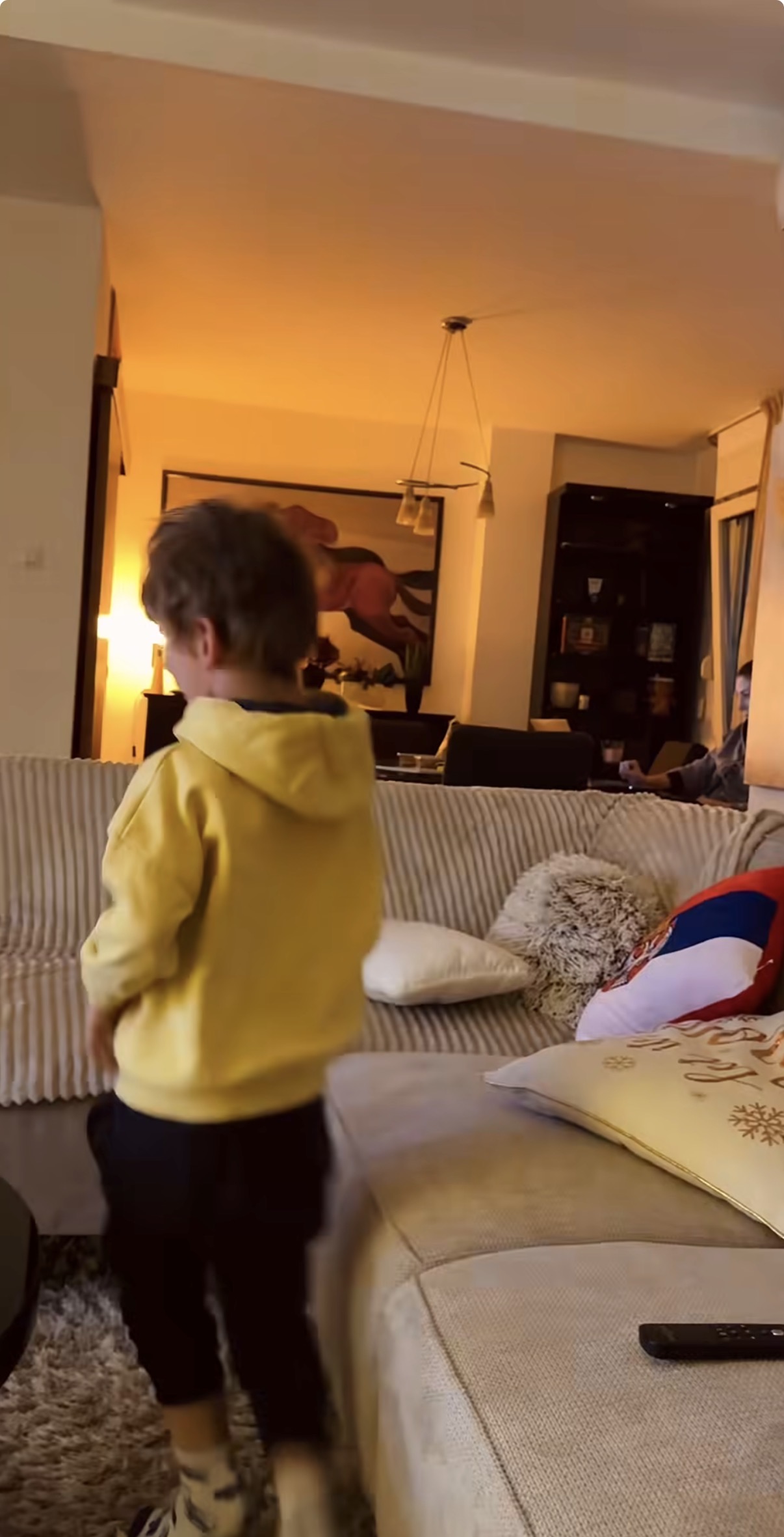 Pogledajte kako izgleda stan u kojem žive Nadežda i Toma sa sinom Longom: Jedva su sastavljali kraj s krajem