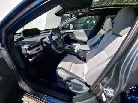 Toyota, C-HR+, Toyota C-HR+, vozili smo Toyota C-HR+, test Toyota C-HR+, prva vožnja, auto test, Toyota C-HR+ 2026