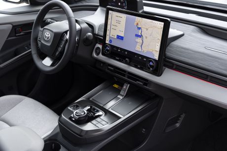 Toyota, C-HR+, Toyota C-HR+, vozili smo Toyota C-HR+, test Toyota C-HR+, prva vožnja, auto test, Toyota C-HR+ 2026