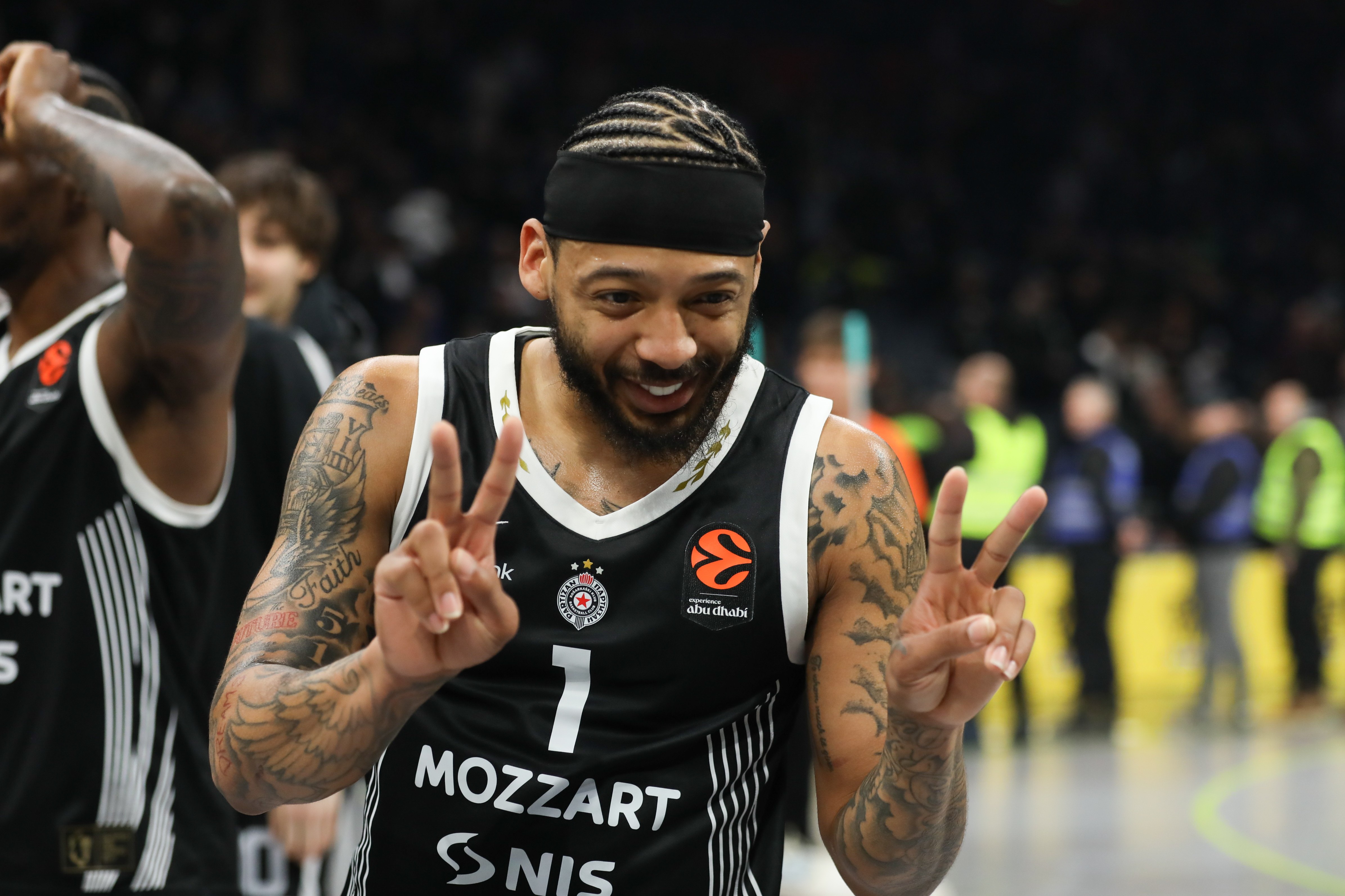 Džons zapalio navijače Partizana: "Da protiv Zvezde pokažemo čiji je ovo grad, očekujem tuču u nedelju"