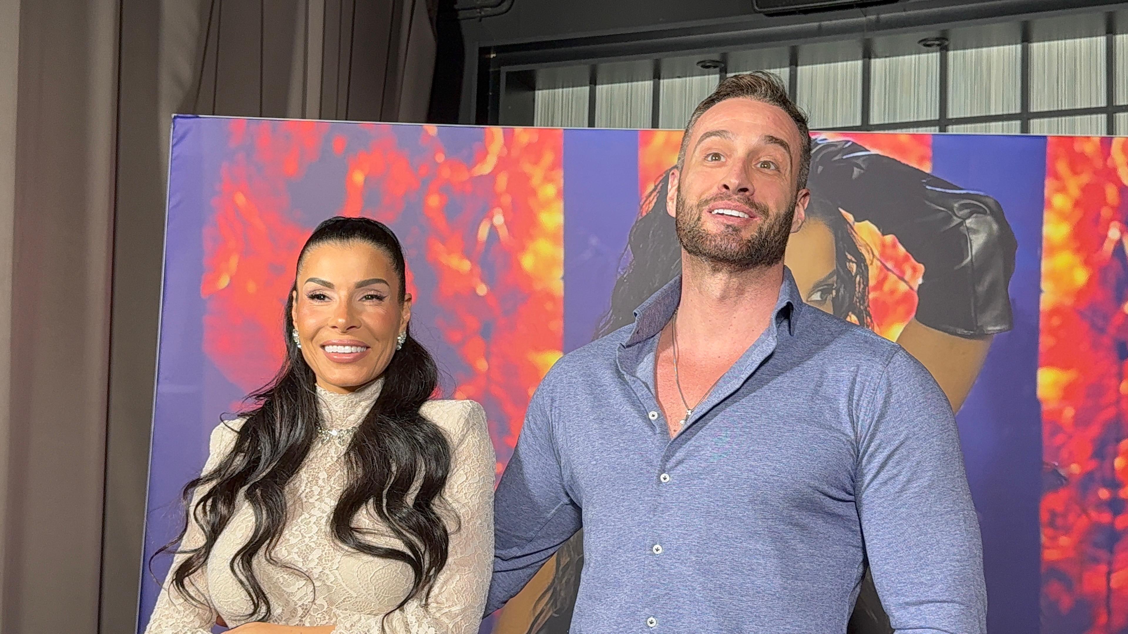 Slavlje u domu pevačkog para, za mezimicu nisu žalili ni dinar: Mala Ema pozirala pored torte