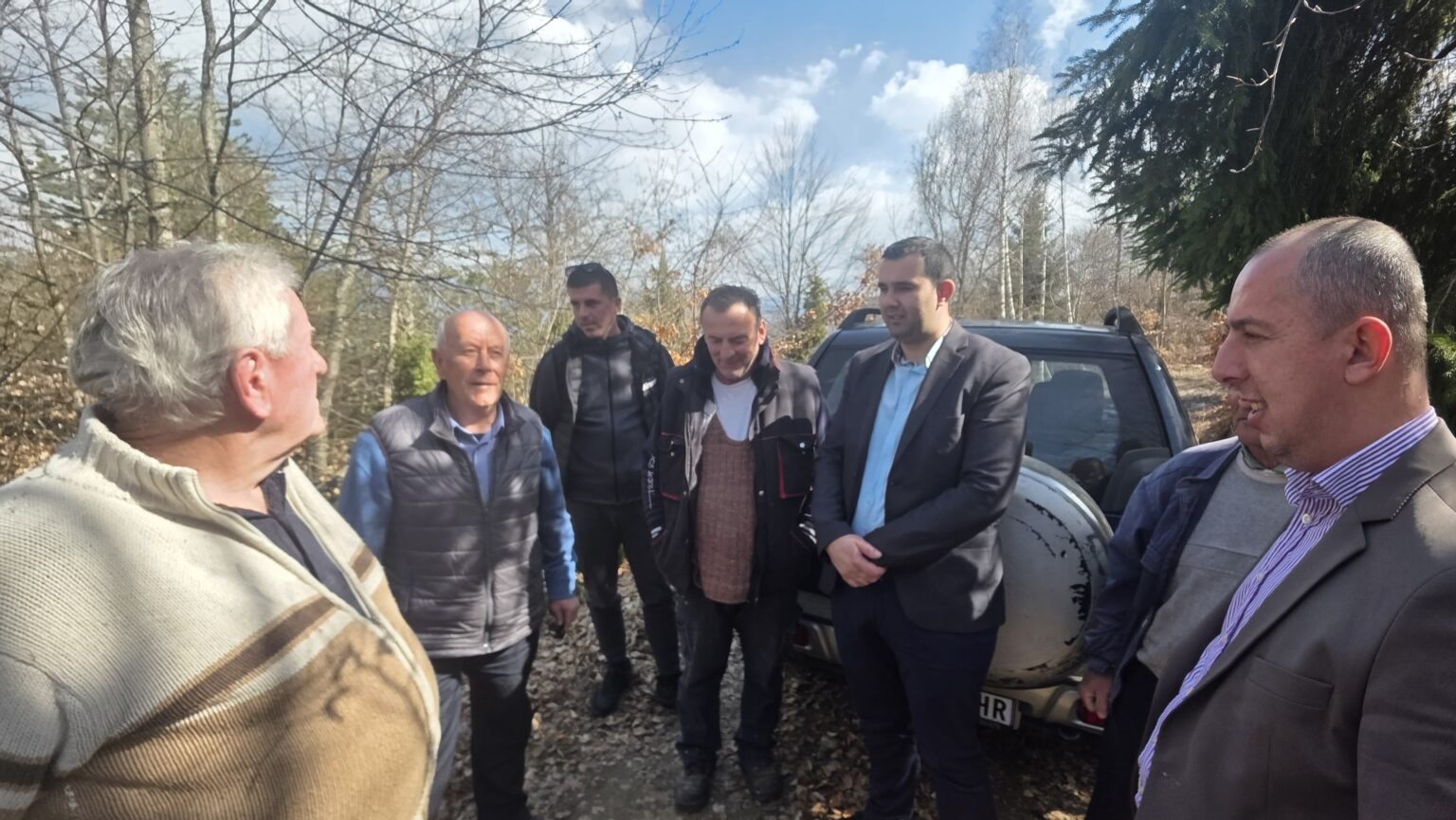 Decenijski problemi u Brodarevu: Predsednik opštine na terenu, traži se spas za pijaću vodu i puteve