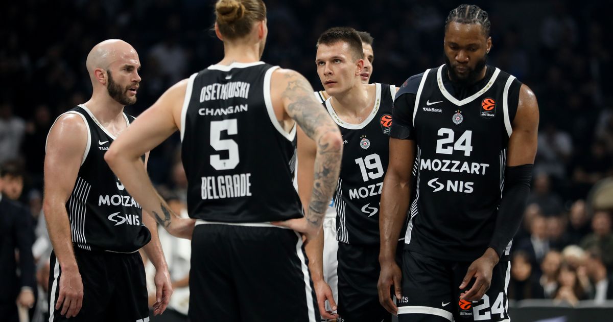 Karlik Džons nagovara još jednog igrača Partizana da ostane naredne sezone: 