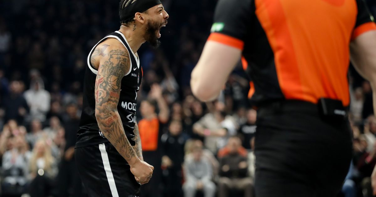 Partizan made the fans happy on the saddest night in the Arena: Carlik Jones extended his contract!
