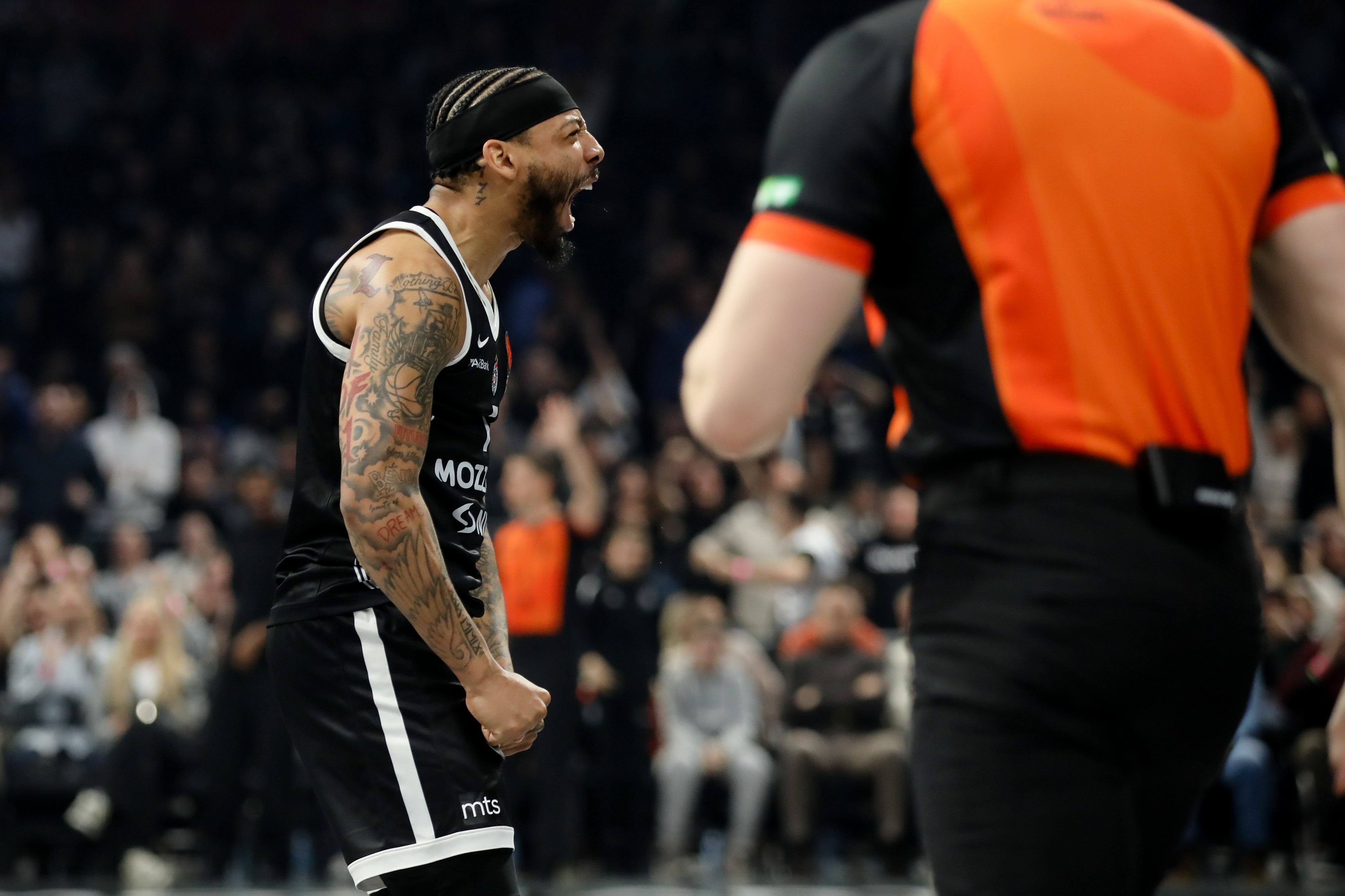 Partizan obradovao Grobare u najtužnijoj noći u Areni: Karliks Džons je produžio ugovor!