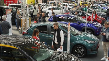 Sajam Automobila 2026, Prvi dan